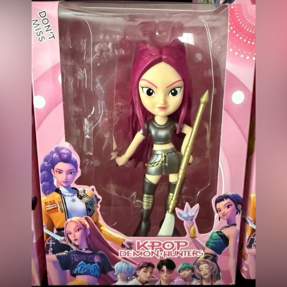 Other - Kpop Demon Hunters 8” Toy Figure MIRA